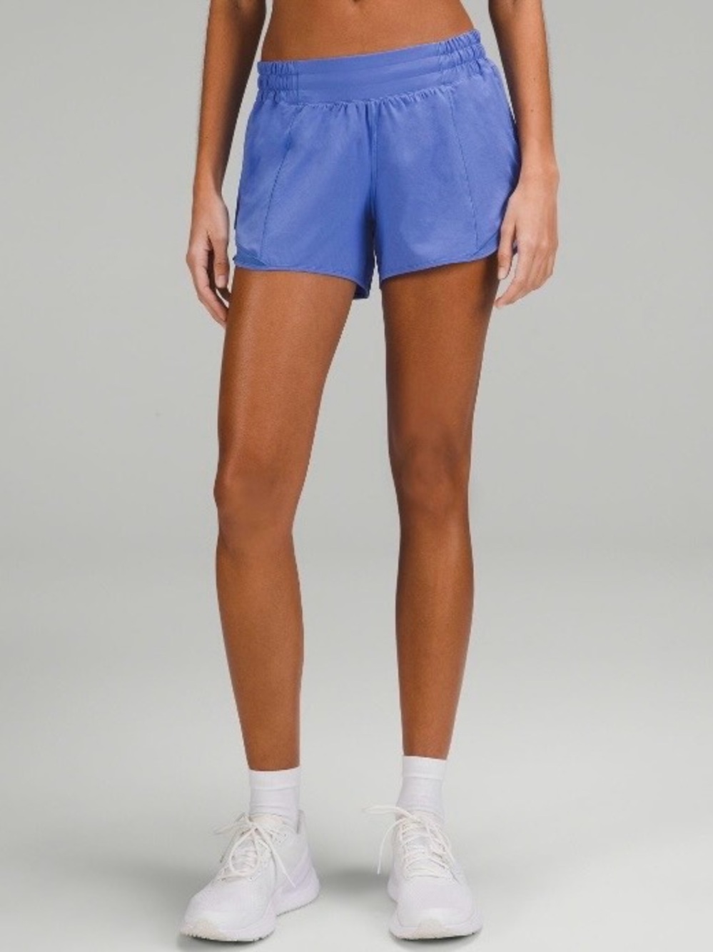 Lululemon Low Rise Hotty Hot 4” Short